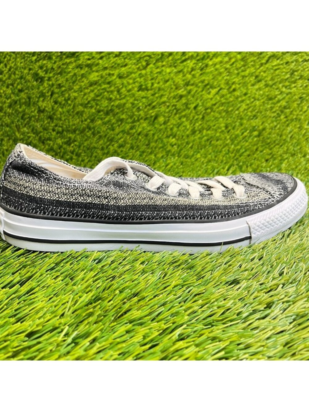 Converse Chuck Taylor All Star Low Womens Size 7.5 Black Athletic Shoes Sneakers